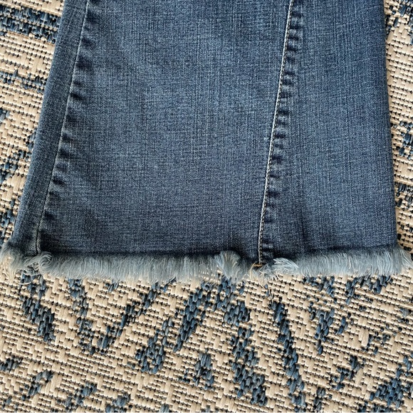 High waisted flared jeans - Picture 6 of 6